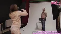 Redare Fotografa Fute Barbat Cu Erectie La Sedinta Nud