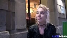 Redare Kimber Delice Curva Care Accepta Dubla Penetrare La Hotel