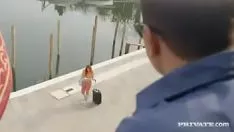 Oynat Kızıl saçlı sadece onu bedavaya veriyor
