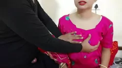 تشغيل الدرس الصريح للمعلم الهندي: الثدي ، كس وزوج من الأحمق ، البرنامج التعليمي المتشددين سخيف